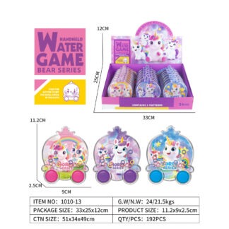 Speelse watergame met cartoon eenhoorn